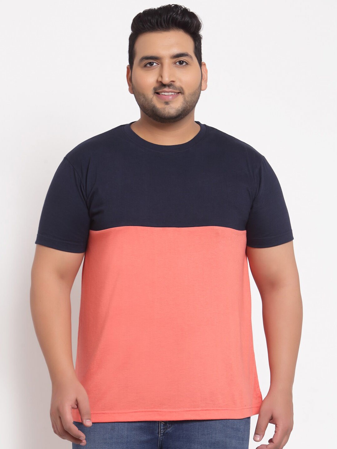 

plusS Men Pink Colourblocked V-Neck Pockets T-shirt