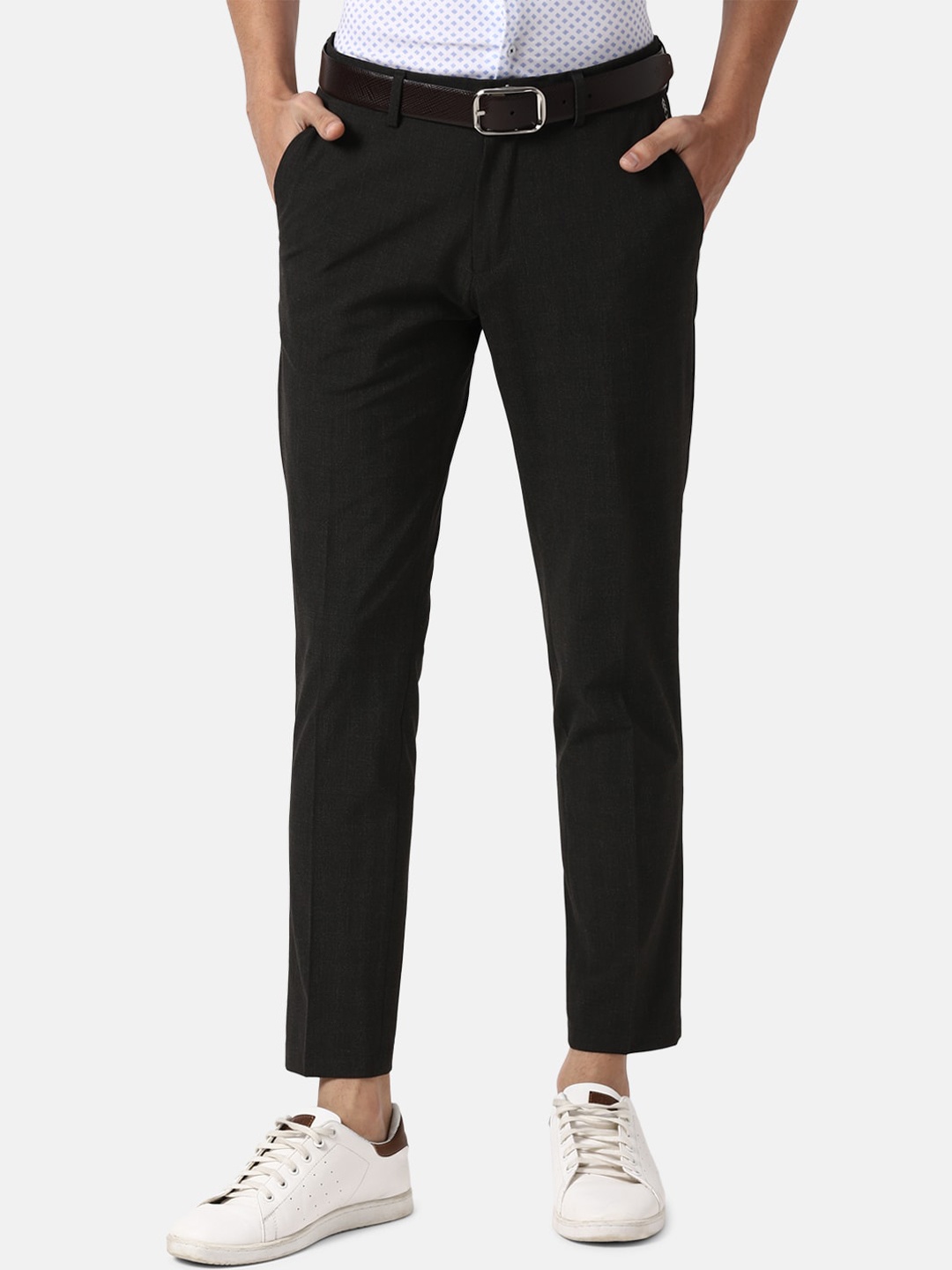 

Louis Philippe Sport Men Black Slim Fit Regular Trousers