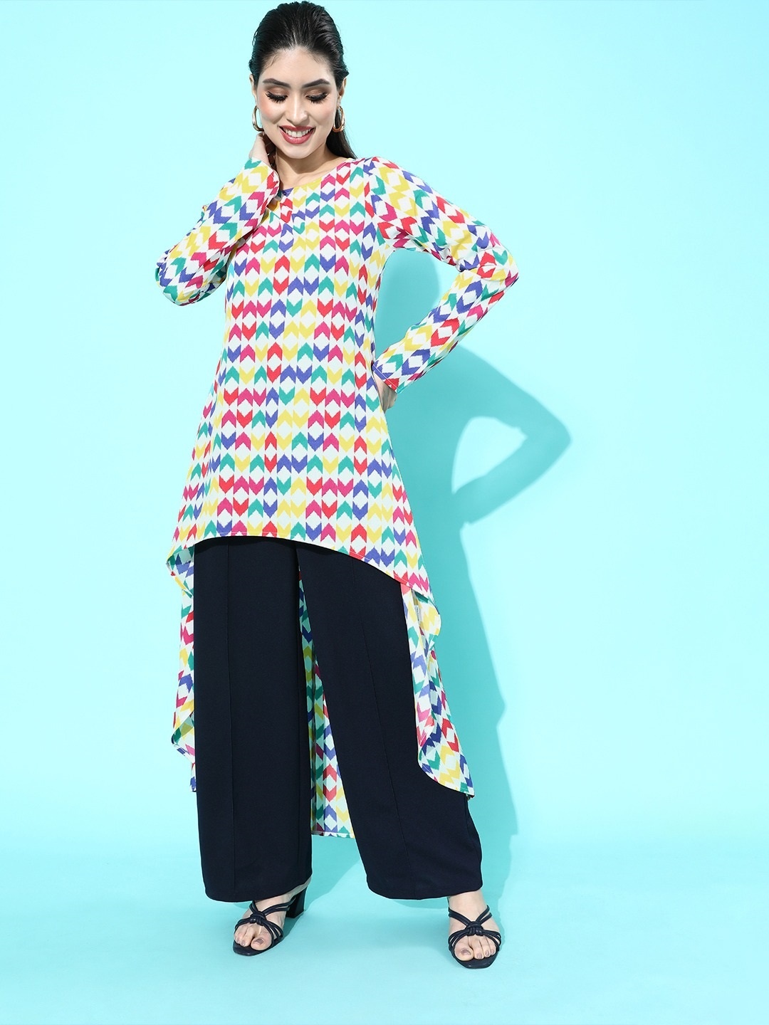 

Berrylush Multicoloured Geometric Print Round Neck Polyester Crepe High-Low Longline Top, Multi
