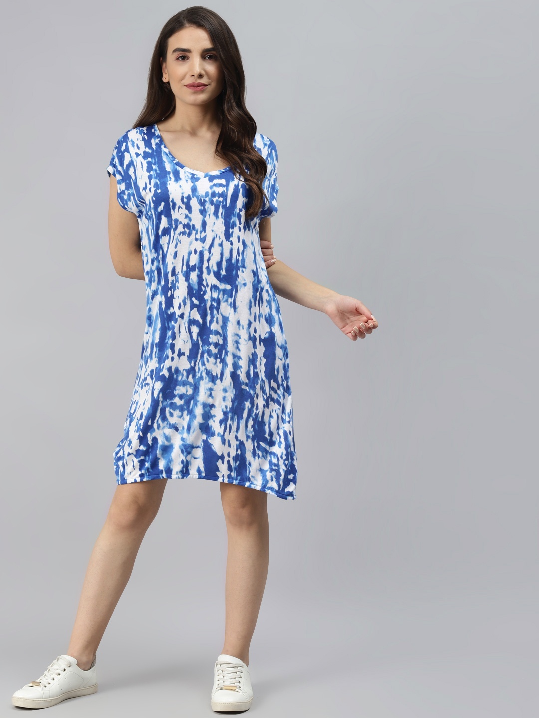 

Marks & Spencer Women Blue & White Dyed Shift Dress