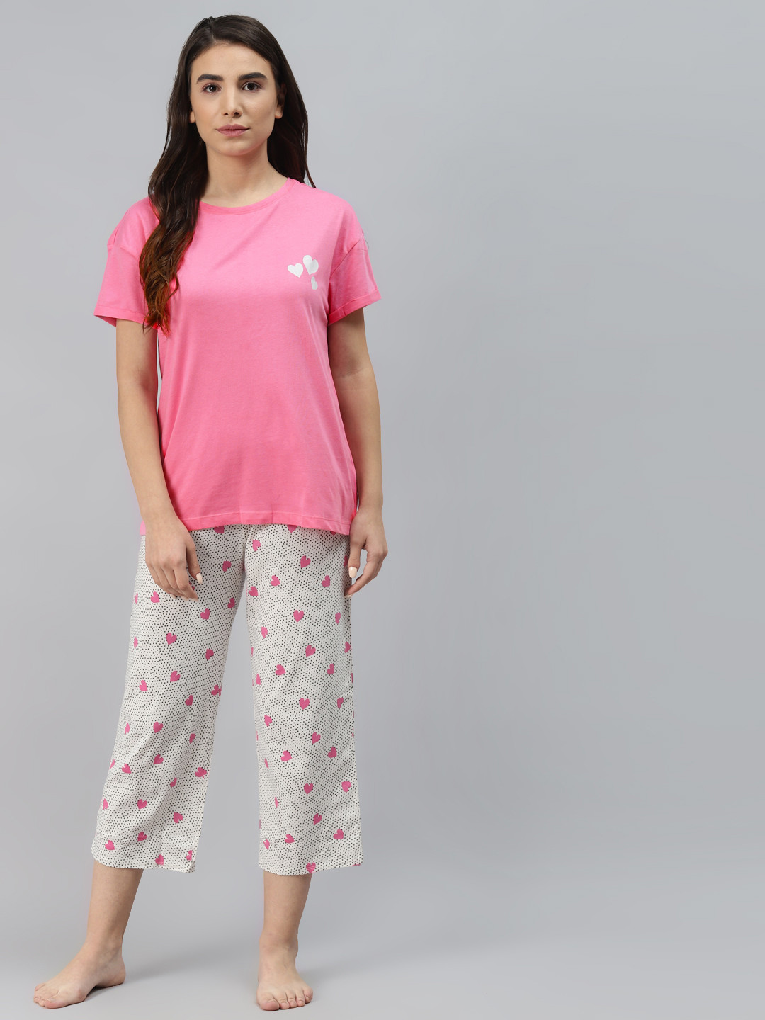 

Marks & Spencer Women Pink & White Solid Capri Set