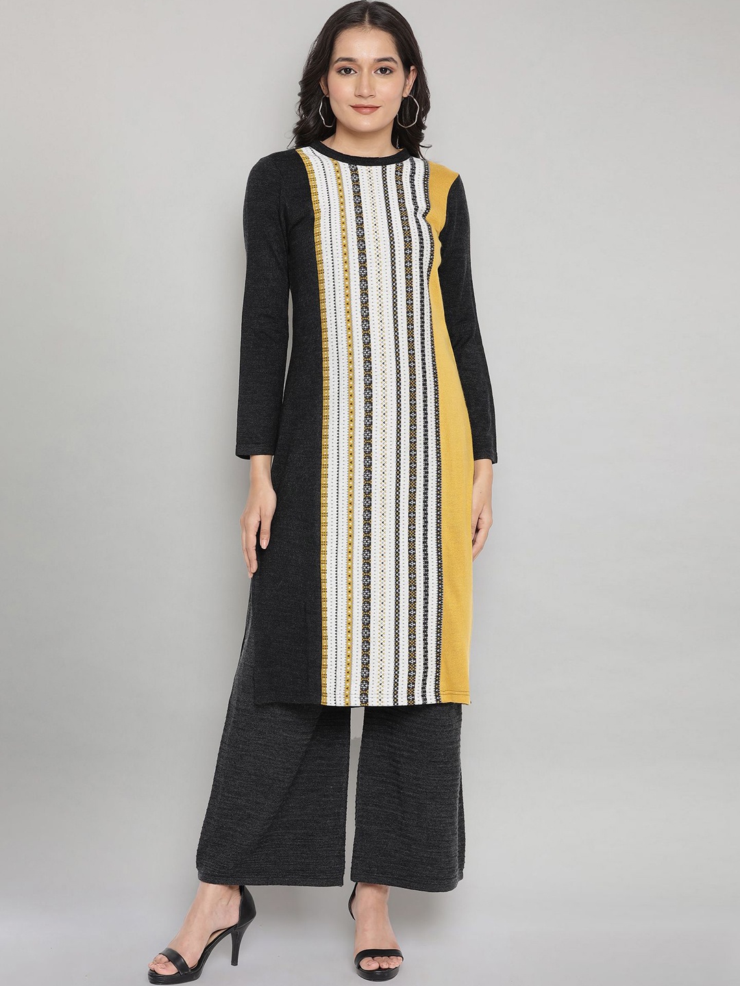 

AURELIA Women Grey Striped Straight Kurta