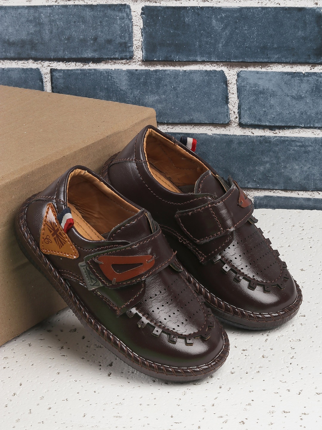 

Jazzy Juniors Boys Brown Woven Design Derbys