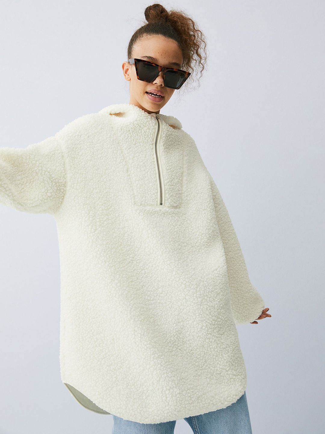 

H&M Women White Solid Oversized Faux Shearling Hoodie