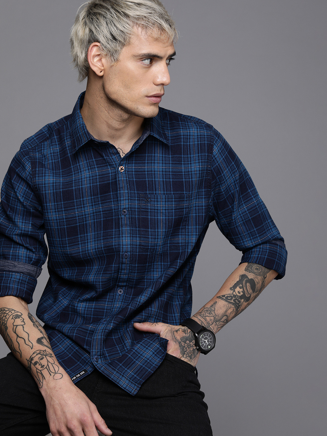 

WROGN Men Dark Blue & Light Blue Tartan Checks Slim Fit Casual Shirt