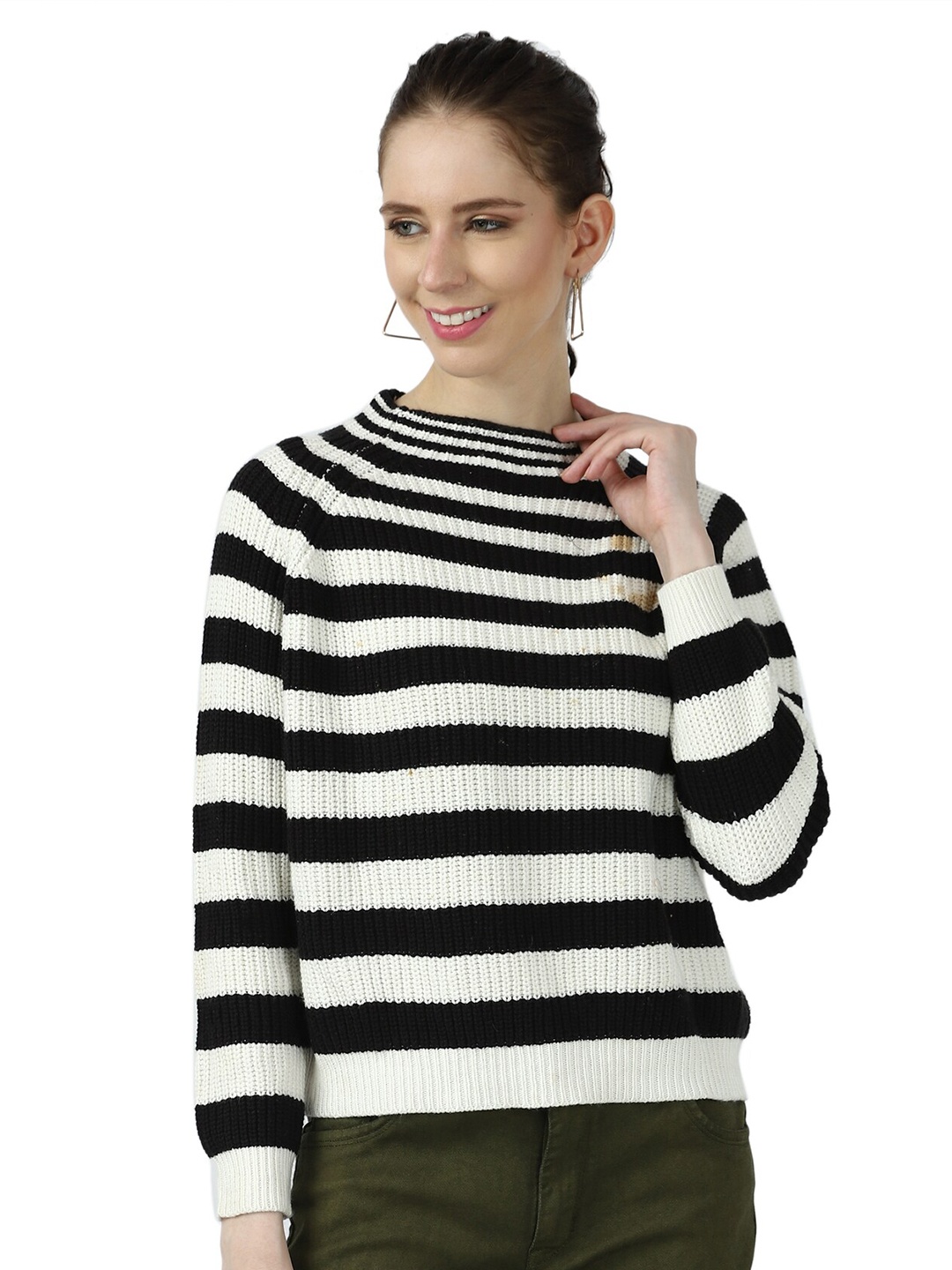 

NoBarr Women Off-White & Black Striped Cotton Pullover Sweater