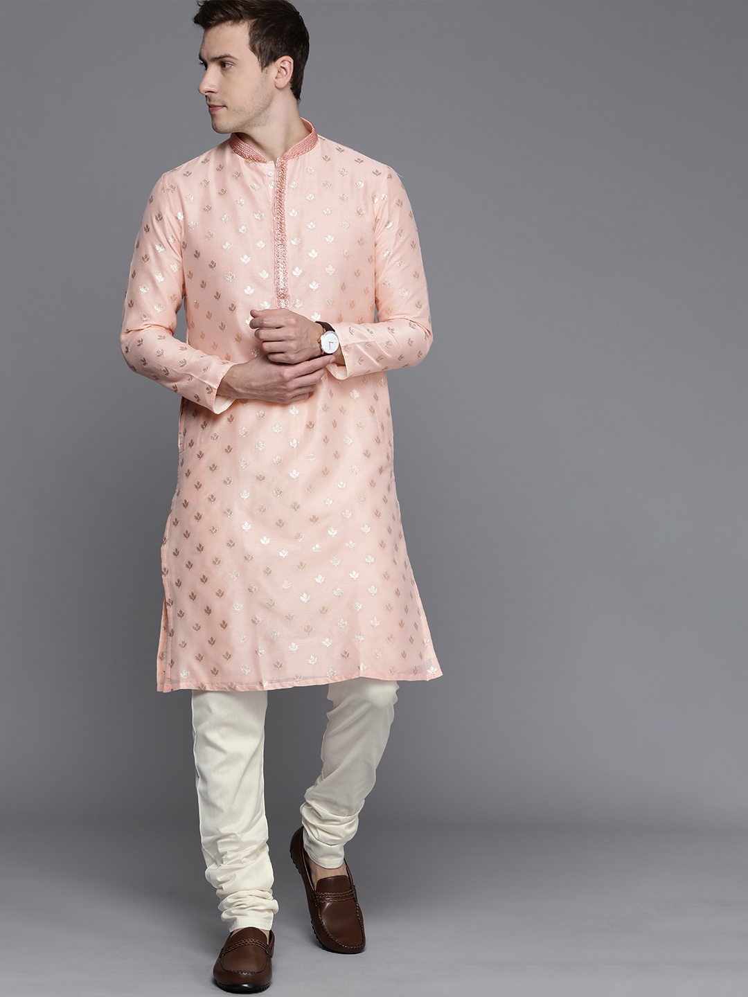 

Manyavar Men Peach-Coloured Ethnic Motifs Zari Chanderi Silk Jacquard Kurta with Churidar