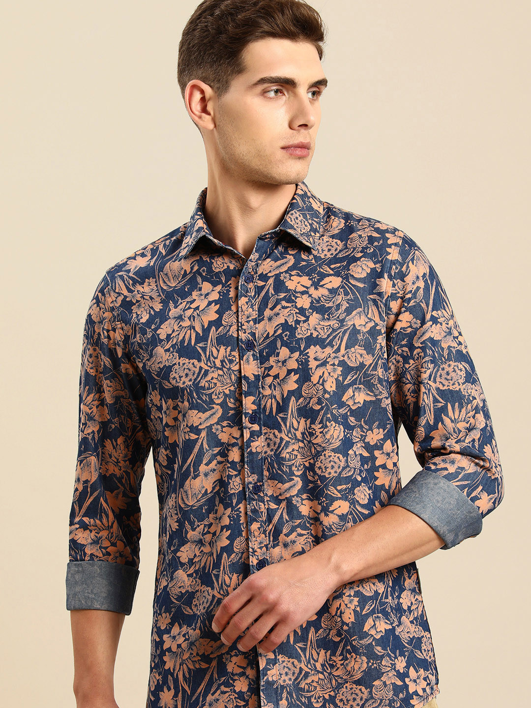 

Being Human Men Blue & Peach Slim Fit Floral Printed Casual Shirt