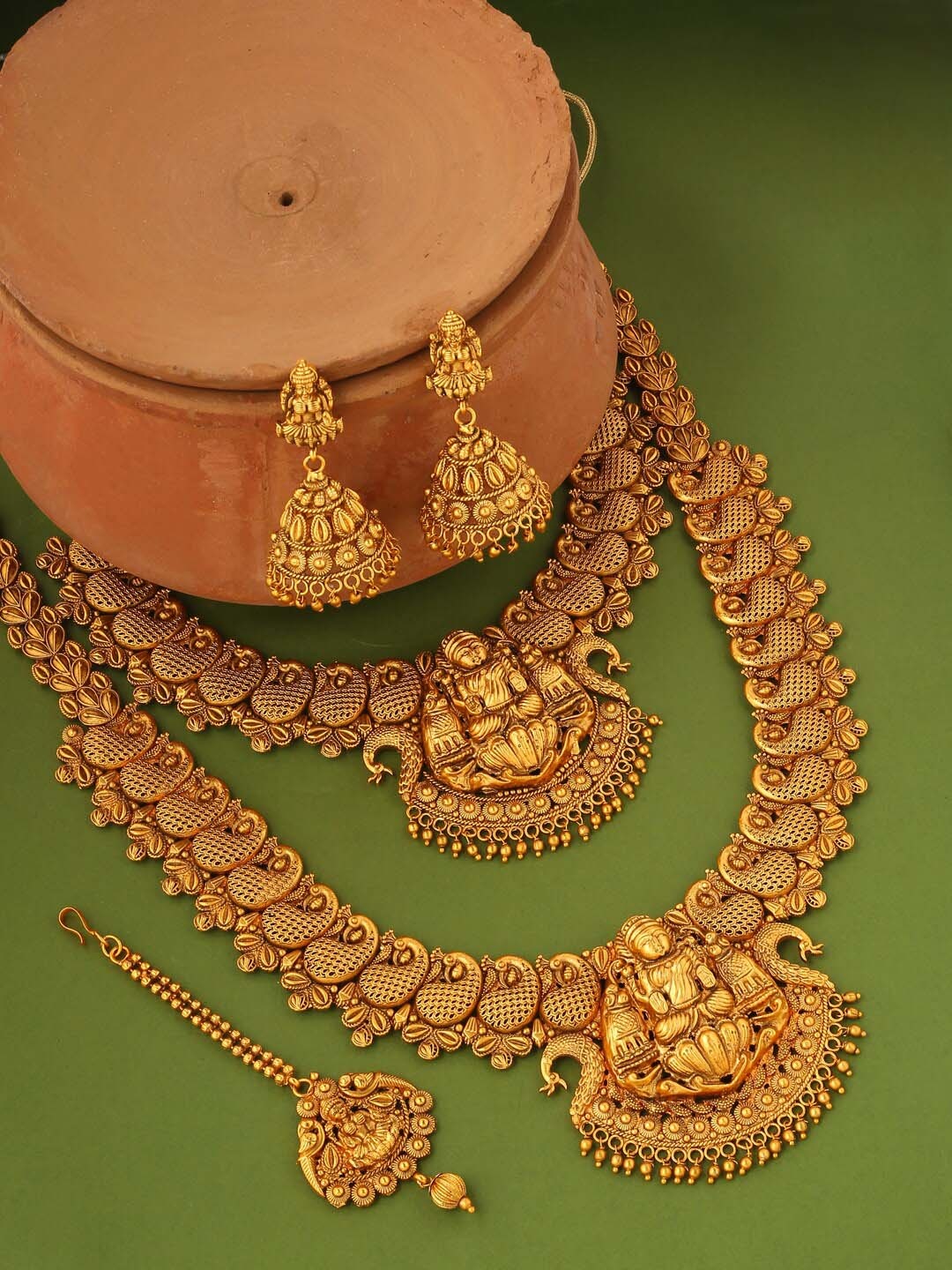 

VIRAASI Gold-Plated Temple Jewellery Set