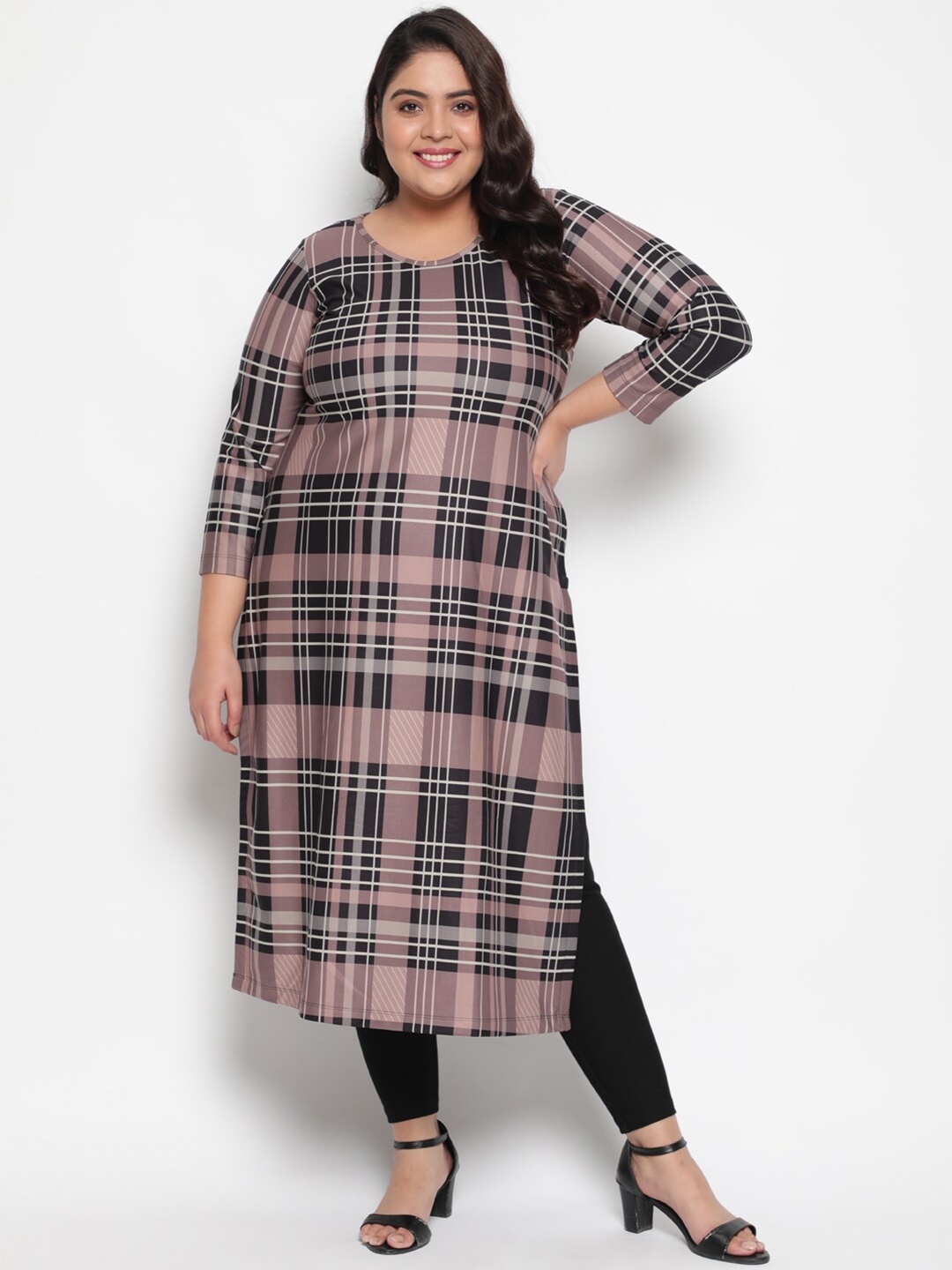 

Amydus Women Plus Size Dusty Pink Plaid Art Woolen Winter Kurti