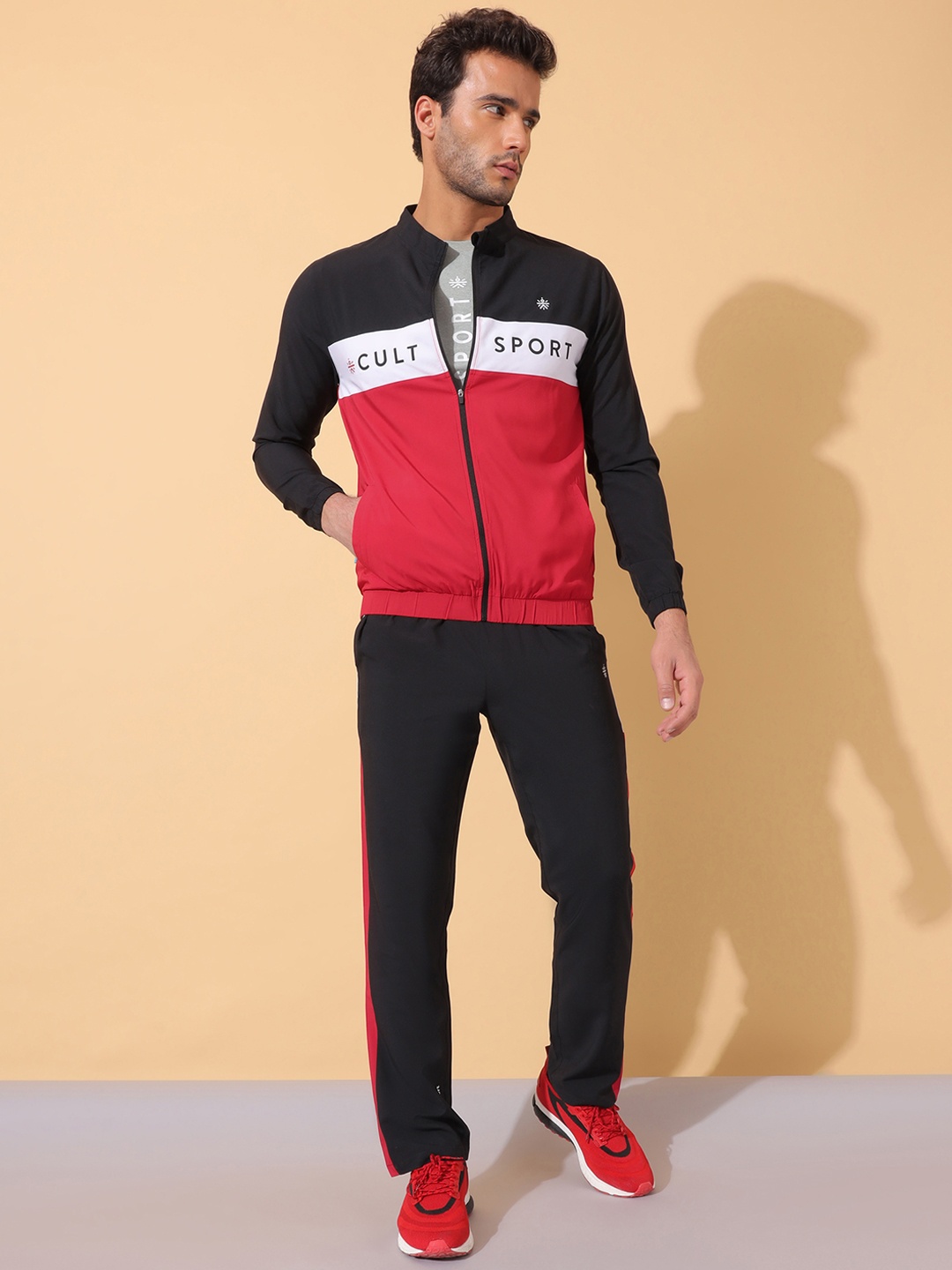 

Cultsport Men Black & Red Colourblocked Tracksuit