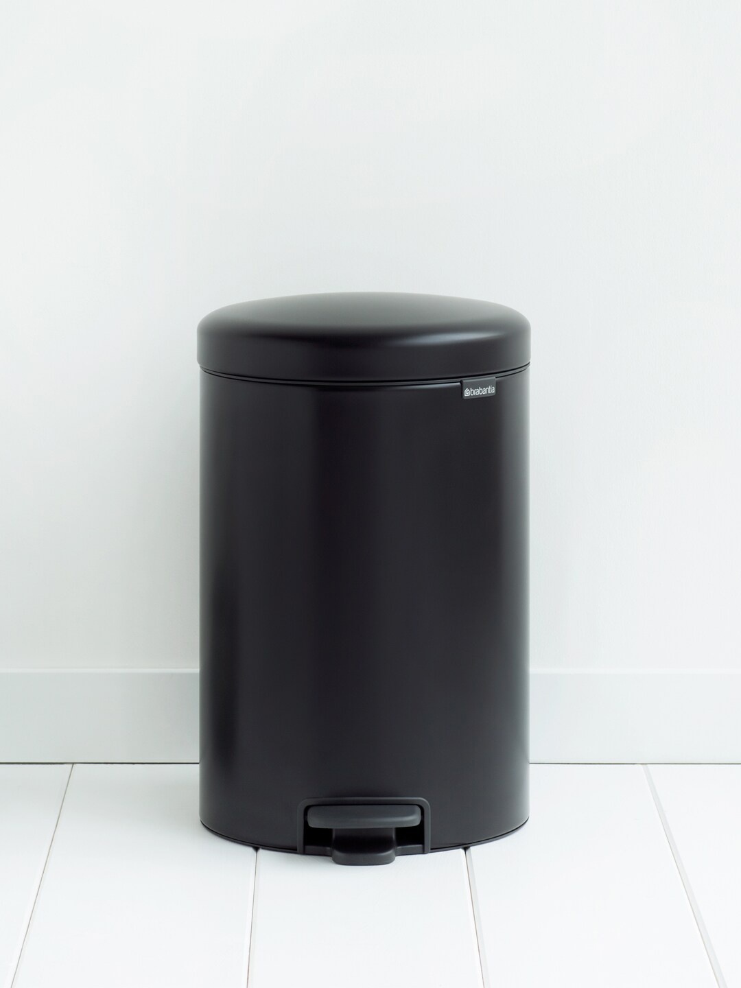 

Brabantia Black Solid Stainless Steel Pedal Bin