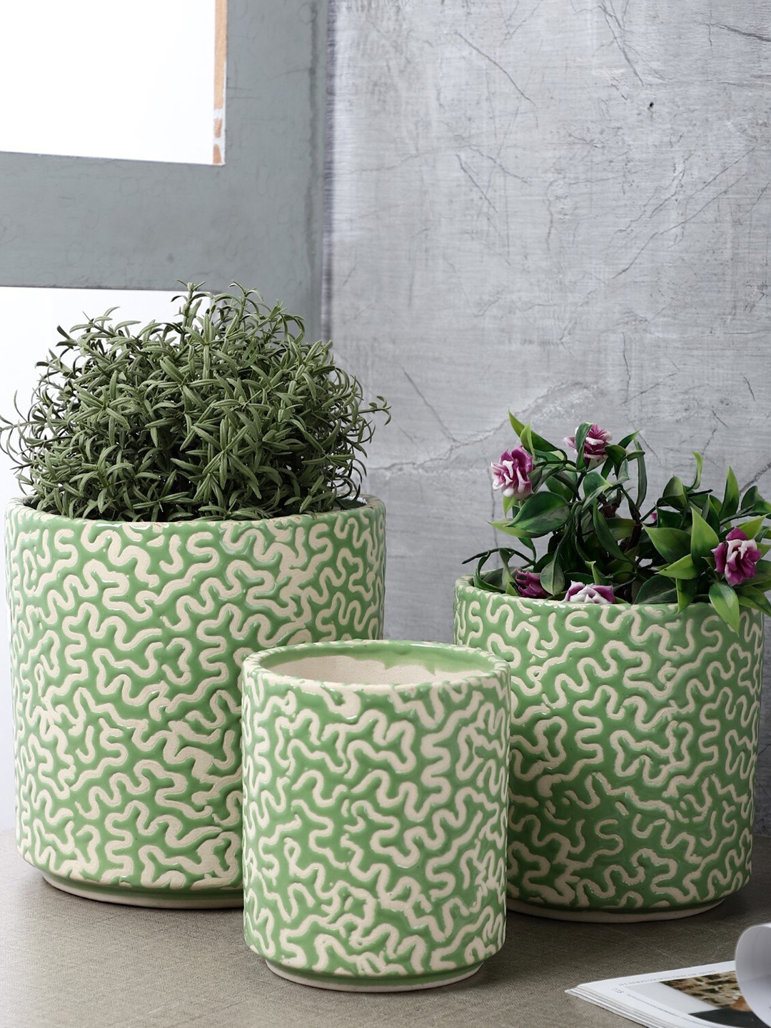 

The Decor Mart Set Of 3 Hand Painted Ceramic Planters, Green