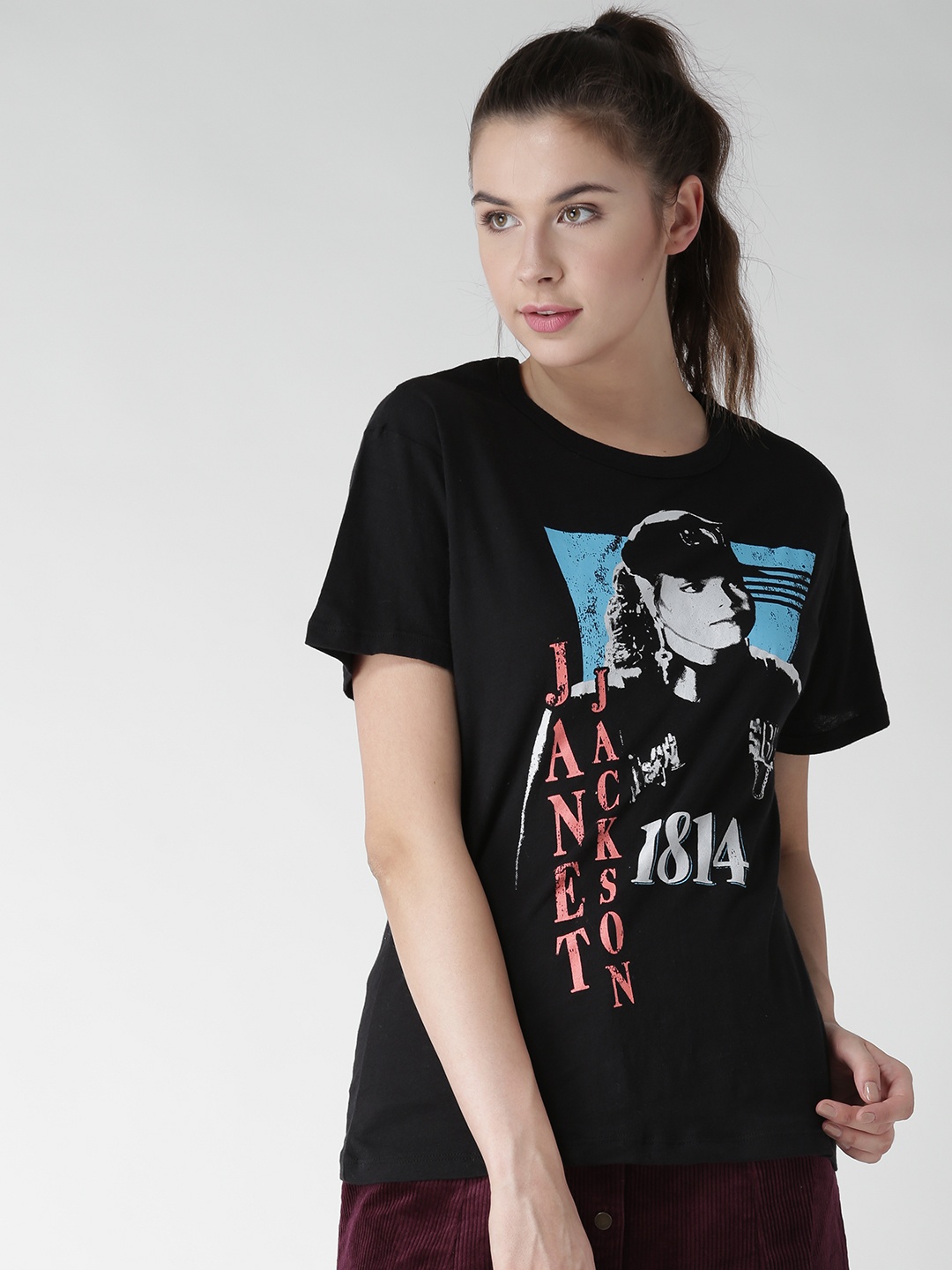 

FOREVER 21 Women Black Printed Round Neck T-shirt
