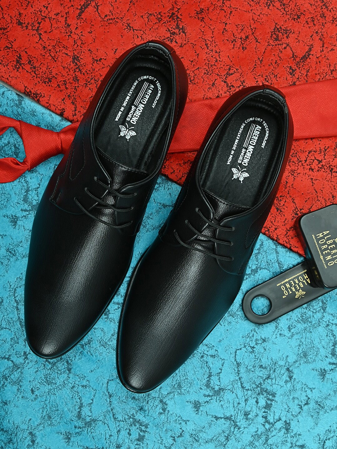 

ALBERTO MORENO Men Black Solid Formal Derbys