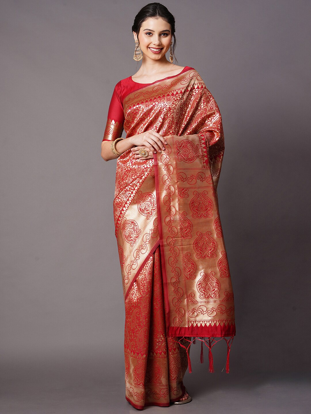 

Mitera Red & Gold-Coloured Paisley Zari Silk Blend Banarasi Saree