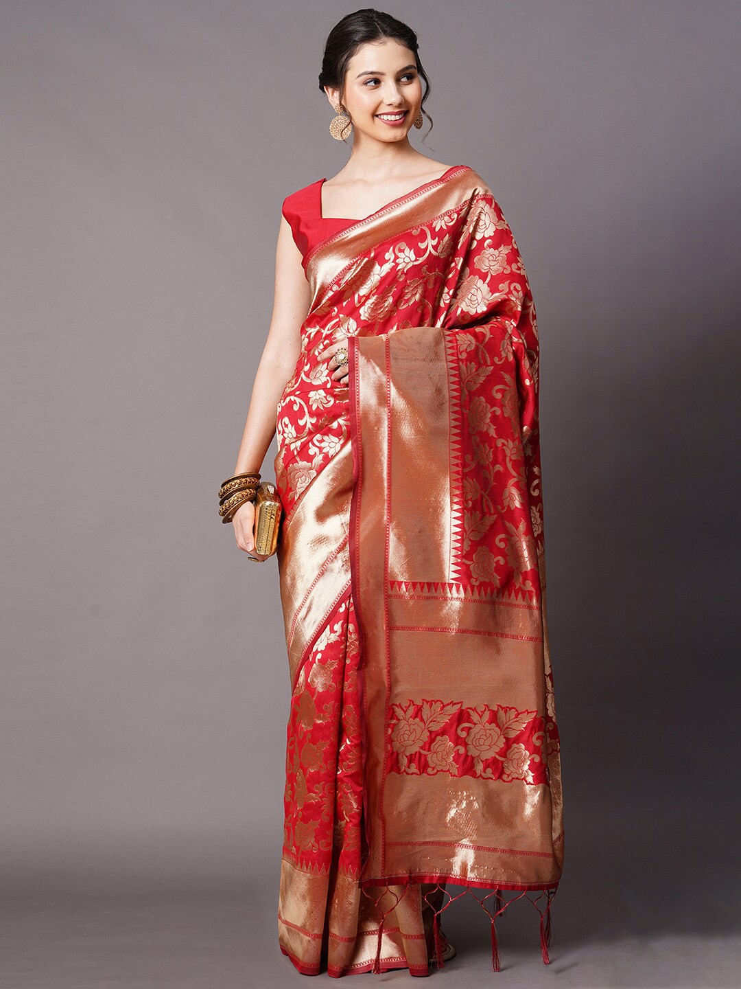 

Mitera Red & Gold-Toned Floral Silk Blend Banarasi Saree