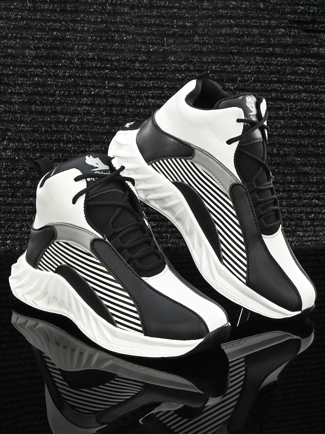 

mr wonker Men Black High-Top Running Non-Marking Shoes