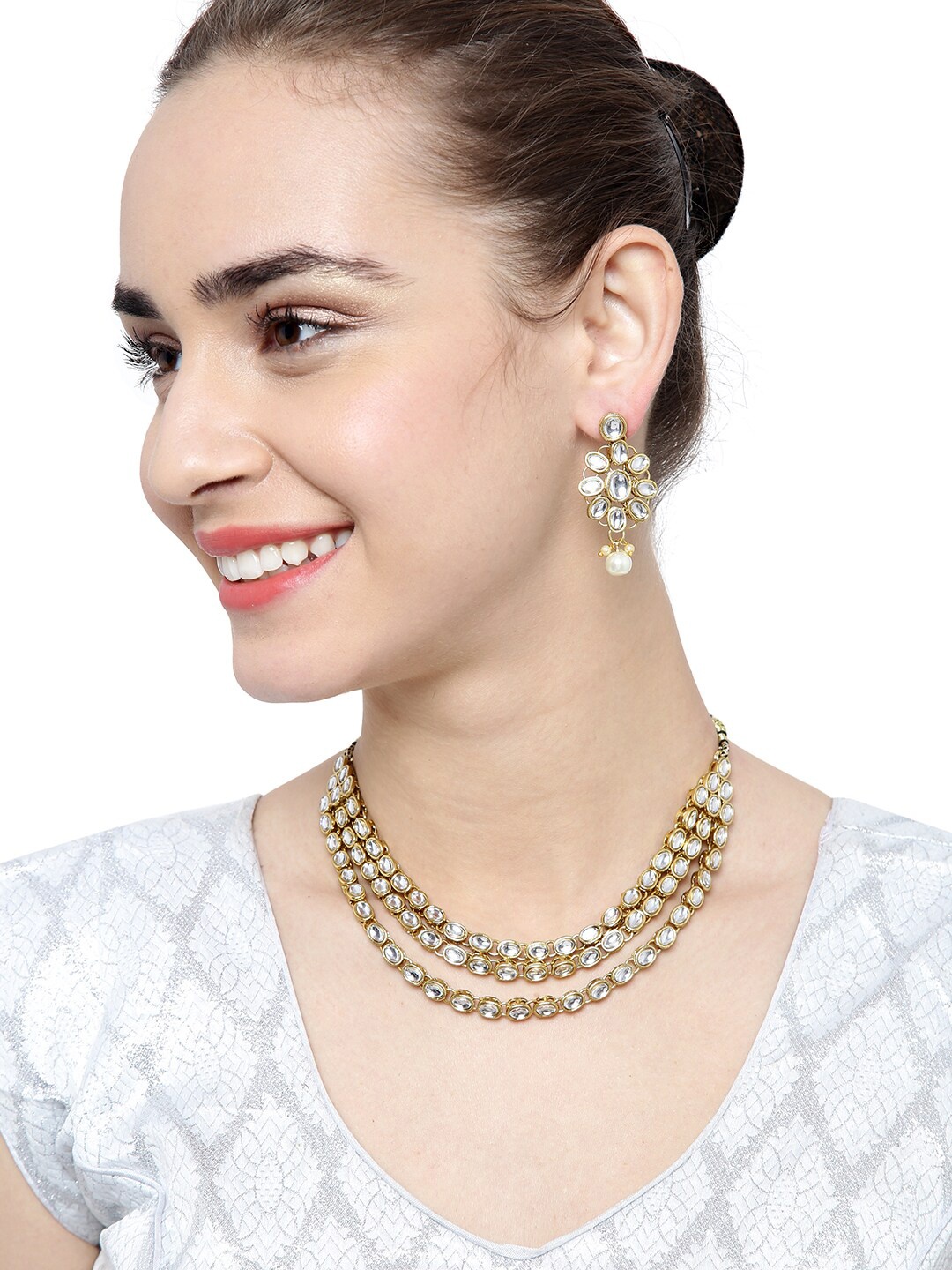 

Shining Diva Gold-Plated White Kundan-Studded & Beaded Layered Jewellery Set