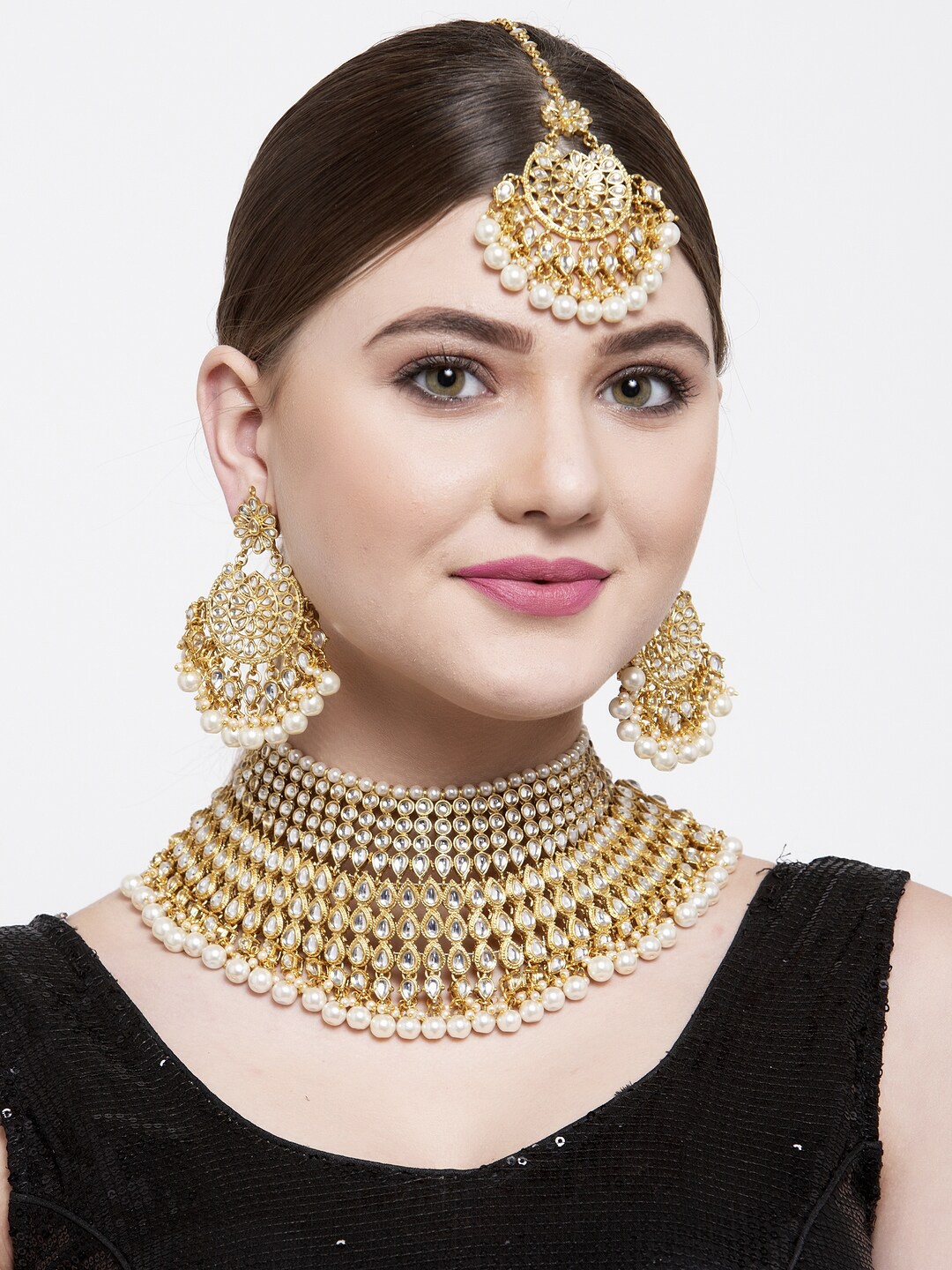 

Shining Diva Gold-Plated & White Kundan-Studded & Beaded Jewellery Set