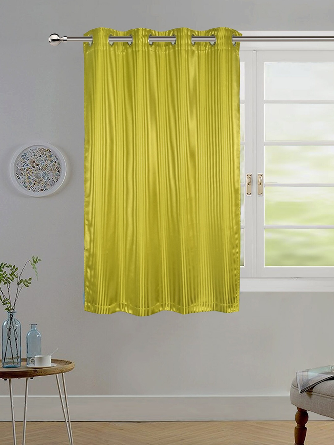 

Lushomes Green Window Curtain