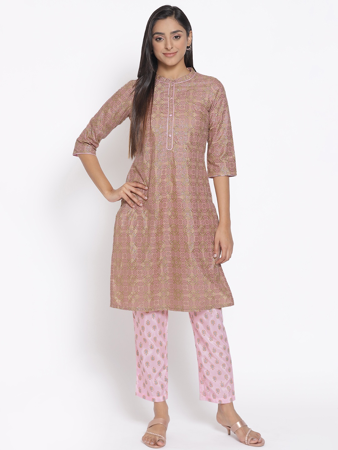 

AURELIA Women Beige Ethnic Motifs Printed Straight Kurta with Trousers