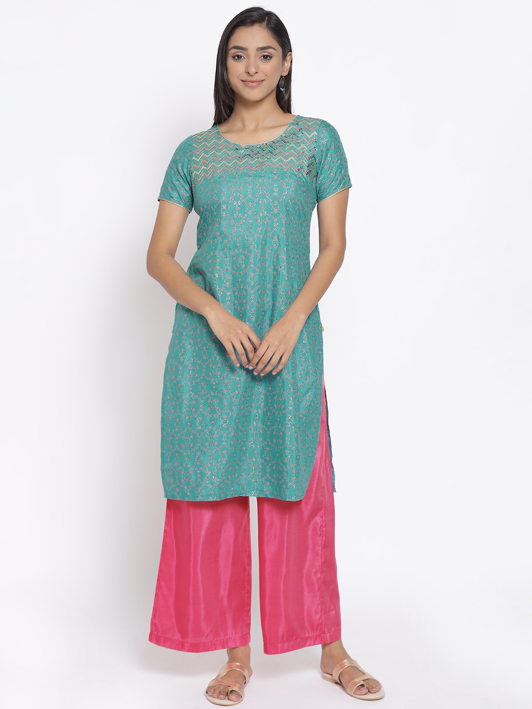 

AURELIA Women Blue & Pink Printed Regular Sequinned Kurta with Palazzos