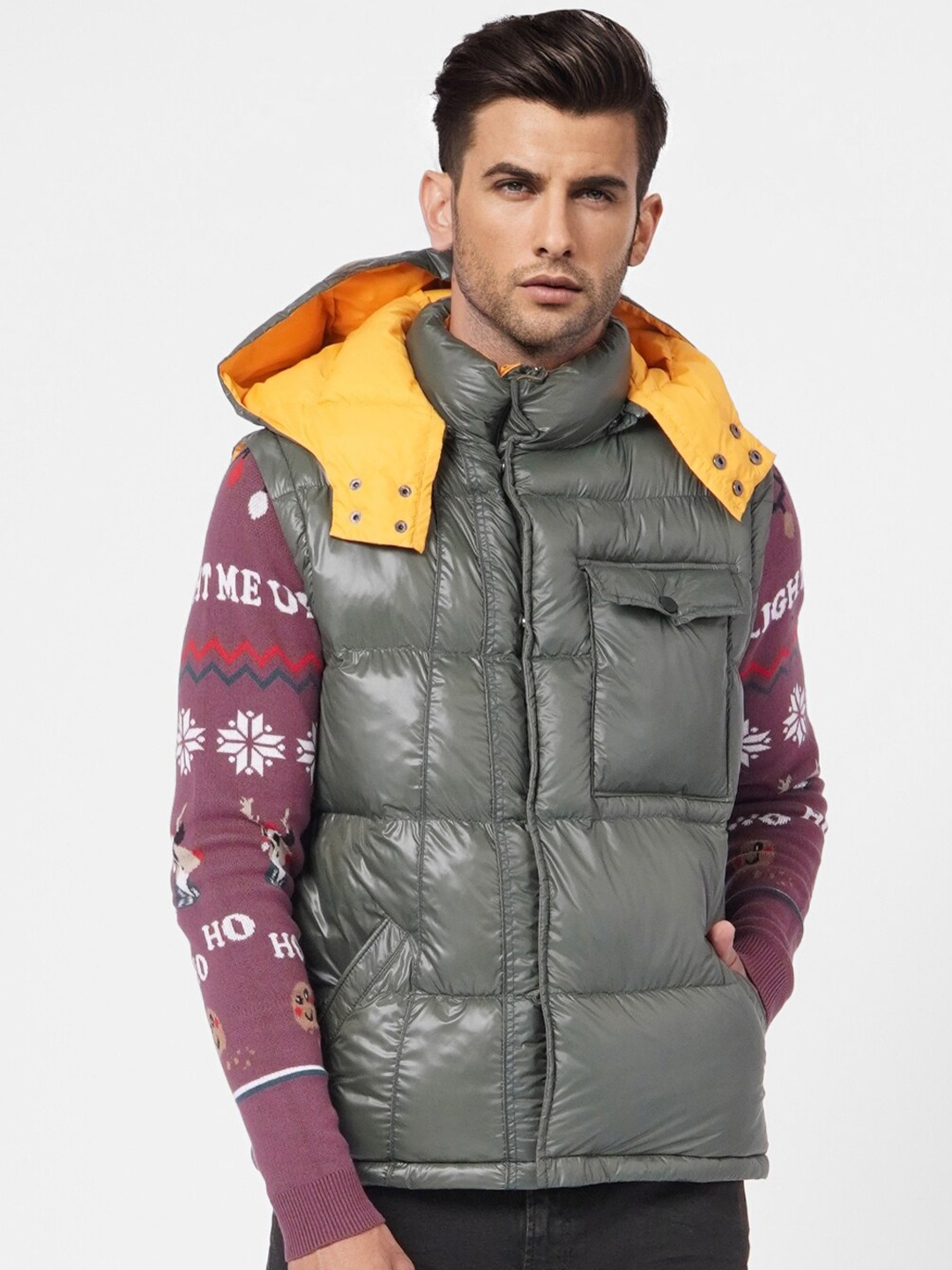 

Jack & Jones Men Green Yellow Puffer Jacket
