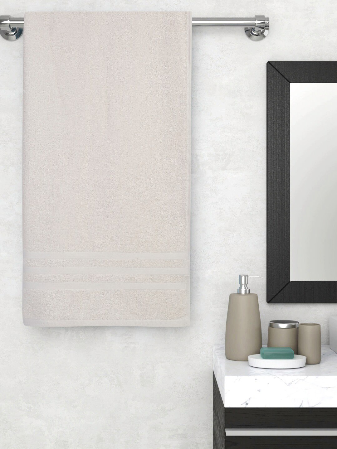

Cantabil White Solid 400 GSM Pure Cotton Bath Towel