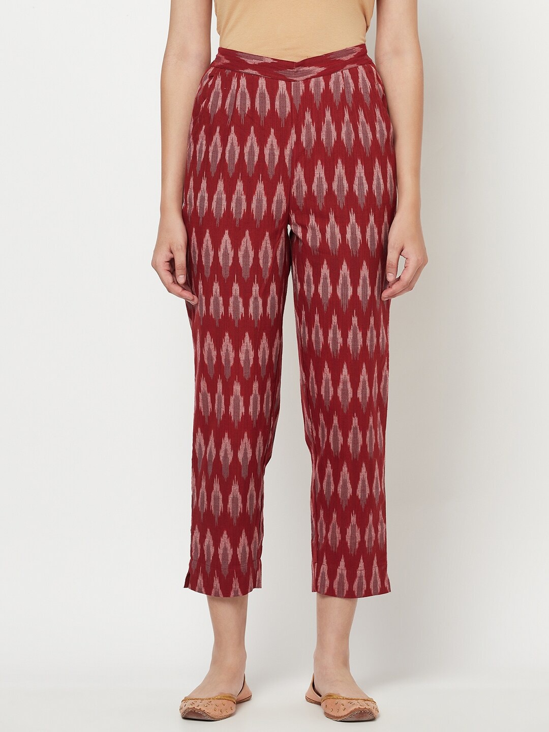 

Fabindia Women Maroon & White Ikat Printed Cropped Ethnic Palazzos