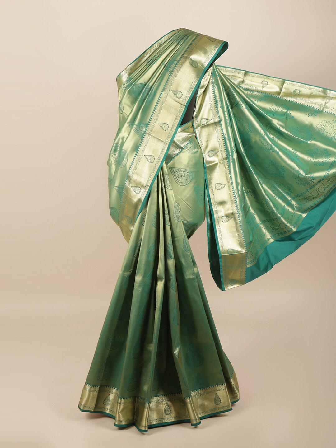 

Pothys Green & Silver-Toned Ethnic Motifs Art Silk Saree