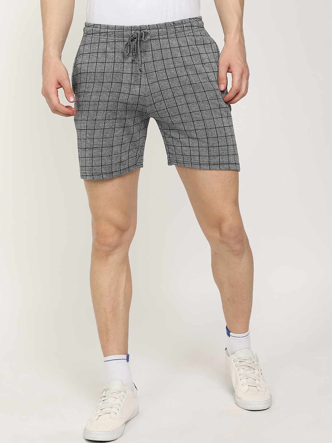 

V2 Value & Variety Men Grey Melange Checked Cotton Regular Shorts