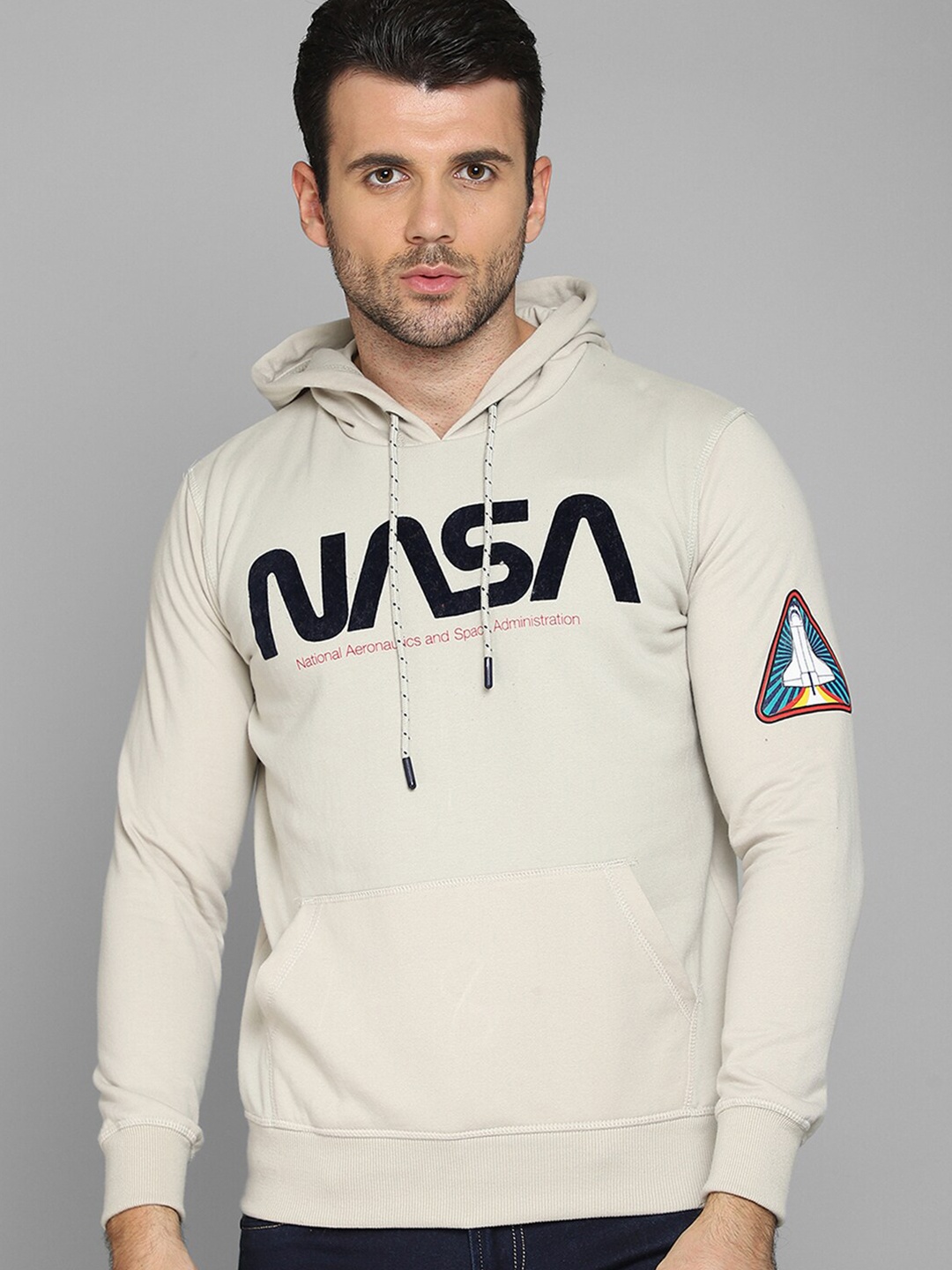 

Free Authority Nasa Featured Men Off White Printed Hooded Sweatshirt