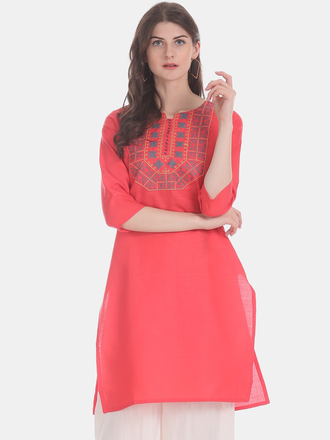 

Karigari Women Pink Geometric Yoke Design Thread Work Kurta