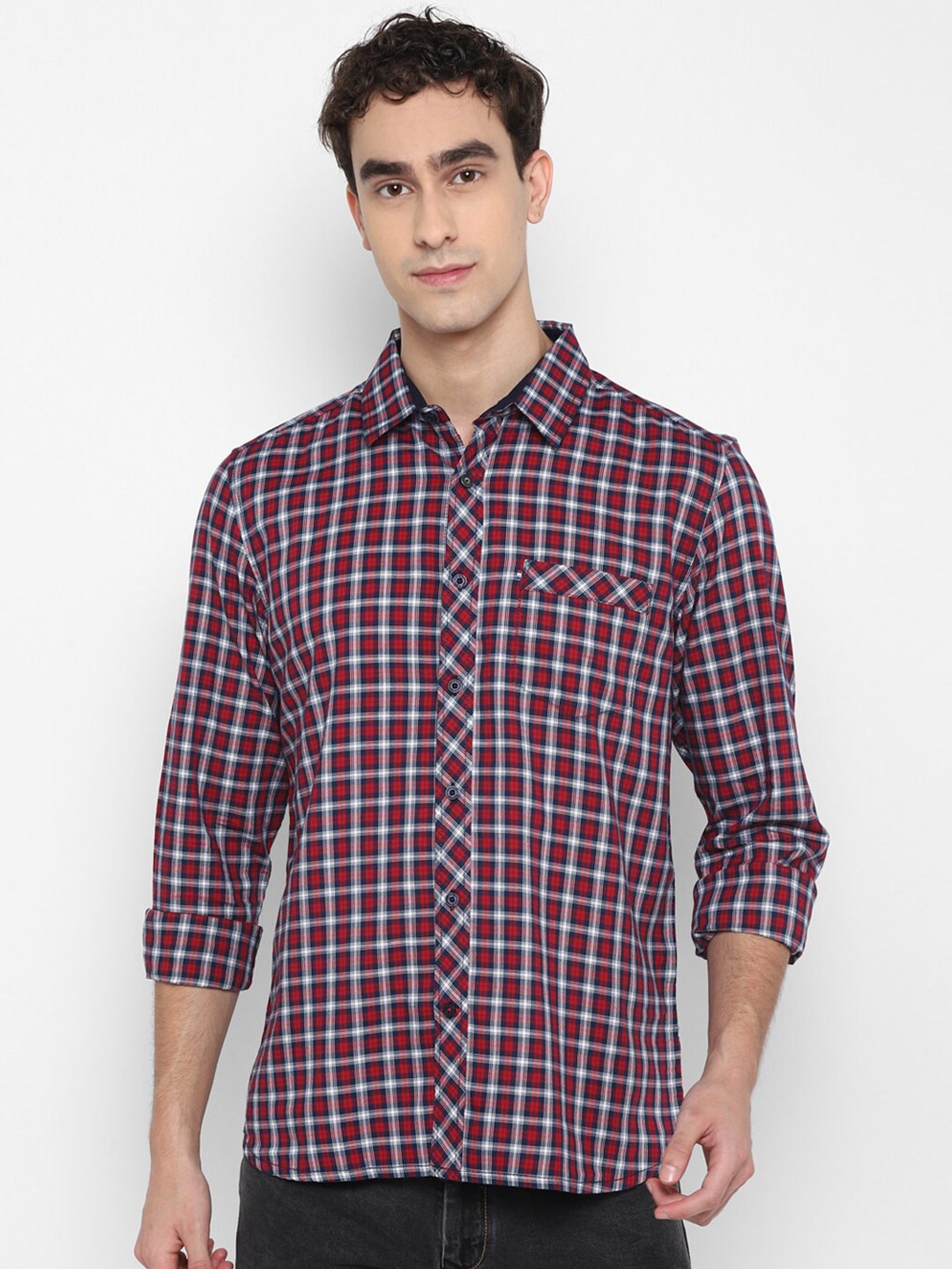 

Red Chief Men White & Red Tartan Checks Opaque Cotton Casual Shirt