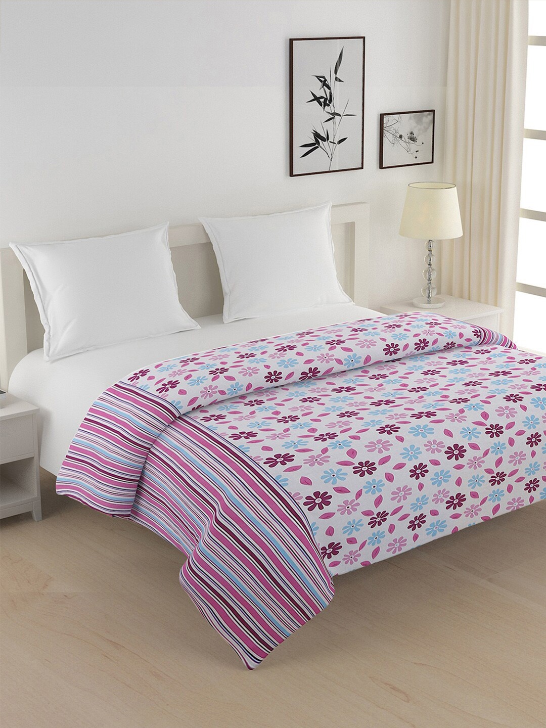 

SWAYAM White & Magenta Floral AC Room 150 GSM Double Bed Comforter