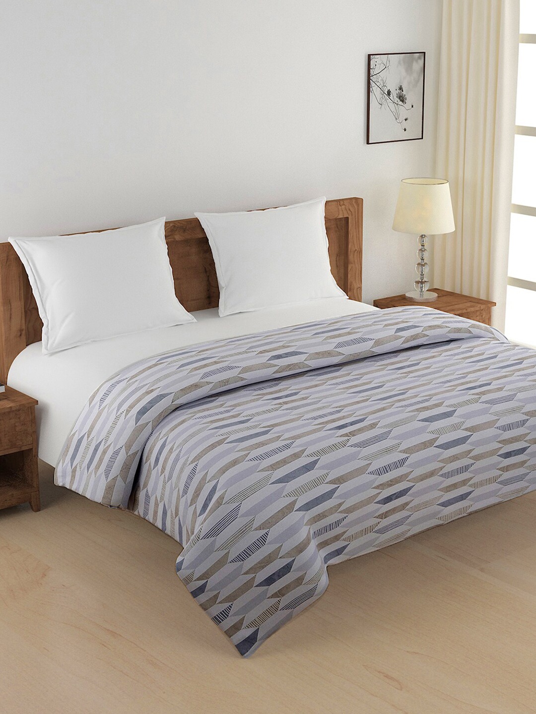 

SWAYAM White & Grey Geometric AC Room 150 GSM Double Bed Comforter