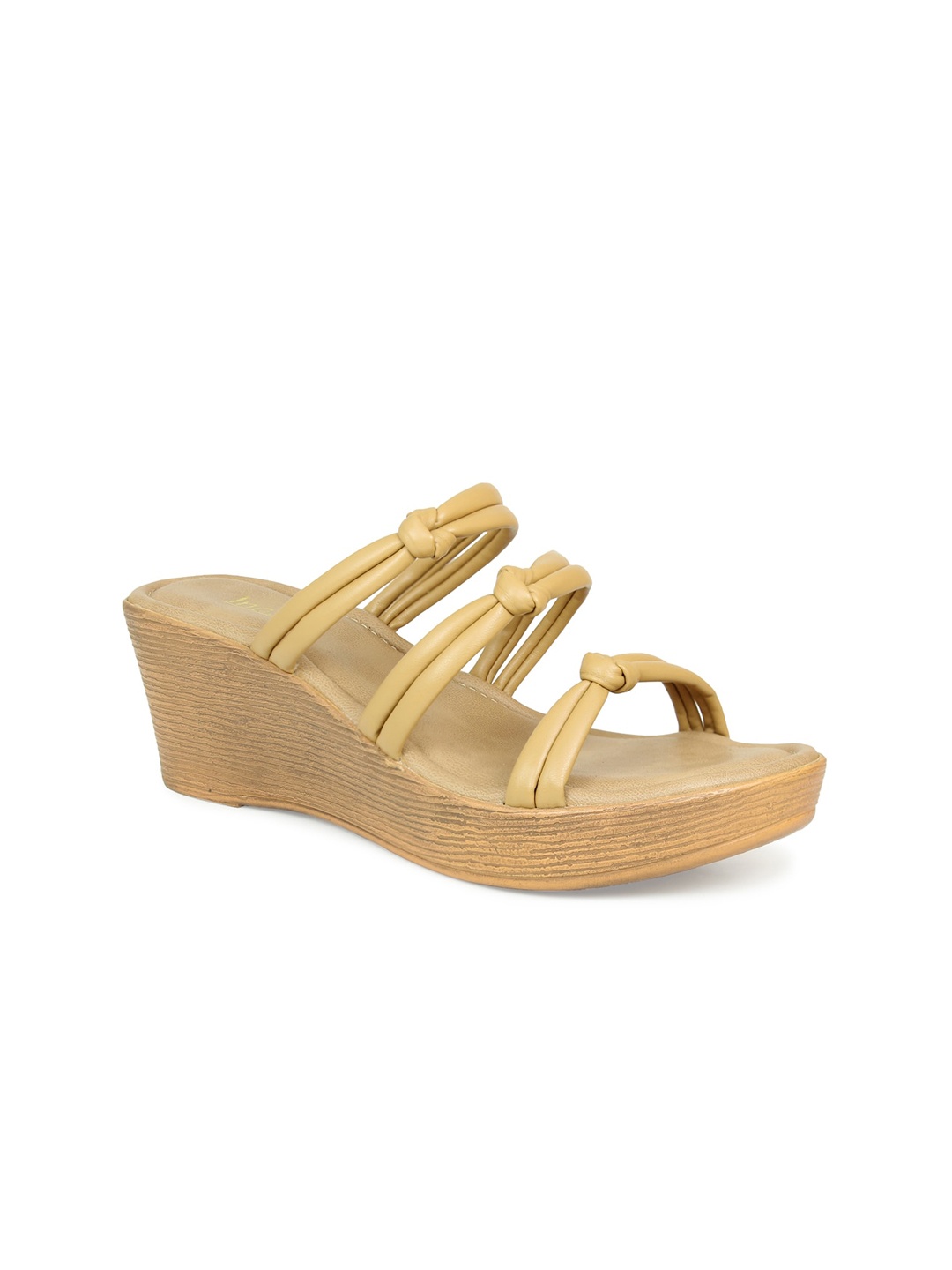

Inc 5 Beige Wedge Heels