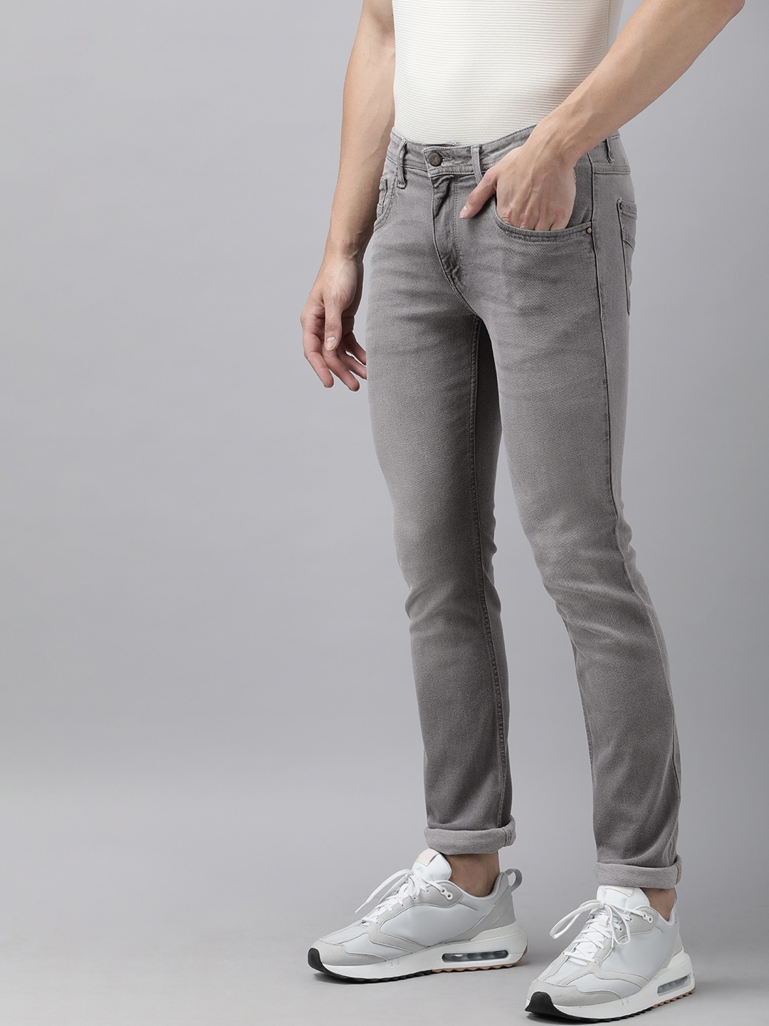 

VAN HEUSEN DENIM LABS Men Grey Slim Fit Low-Rise Light Fade Stretchable Jeans