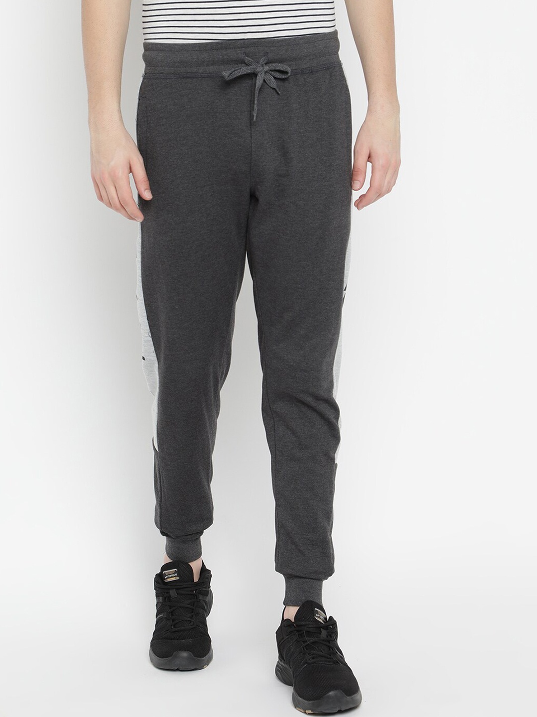 

V2 Value & Variety Men Grey Printed Slim Fit Cotton Track Pants