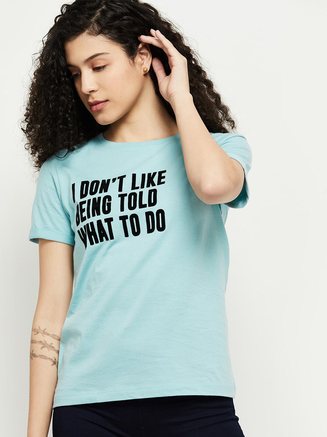 

max Women Blue Typography Printed T-shirt