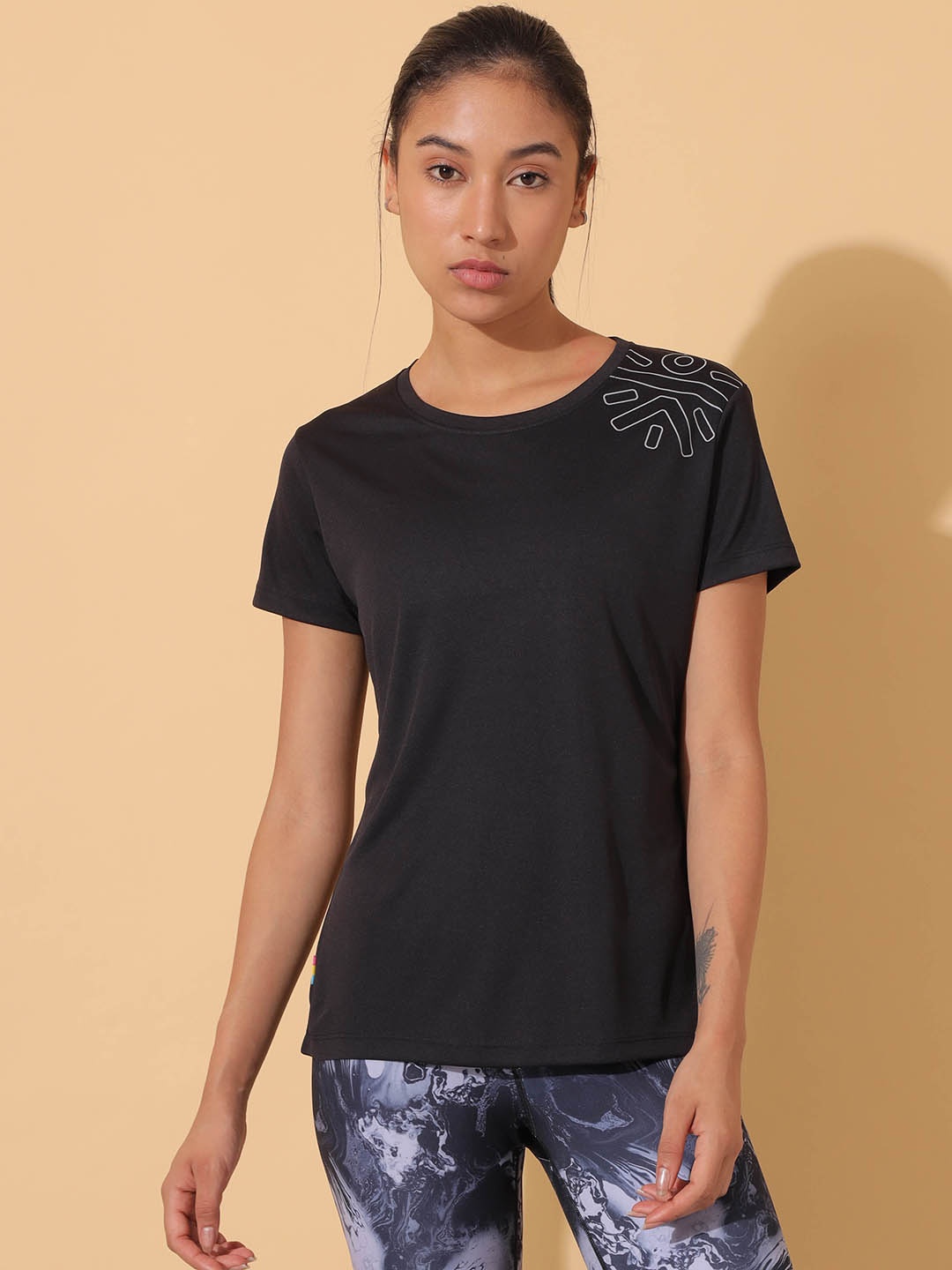 CULT Women Black Brand Logo Printed Running T-shirt