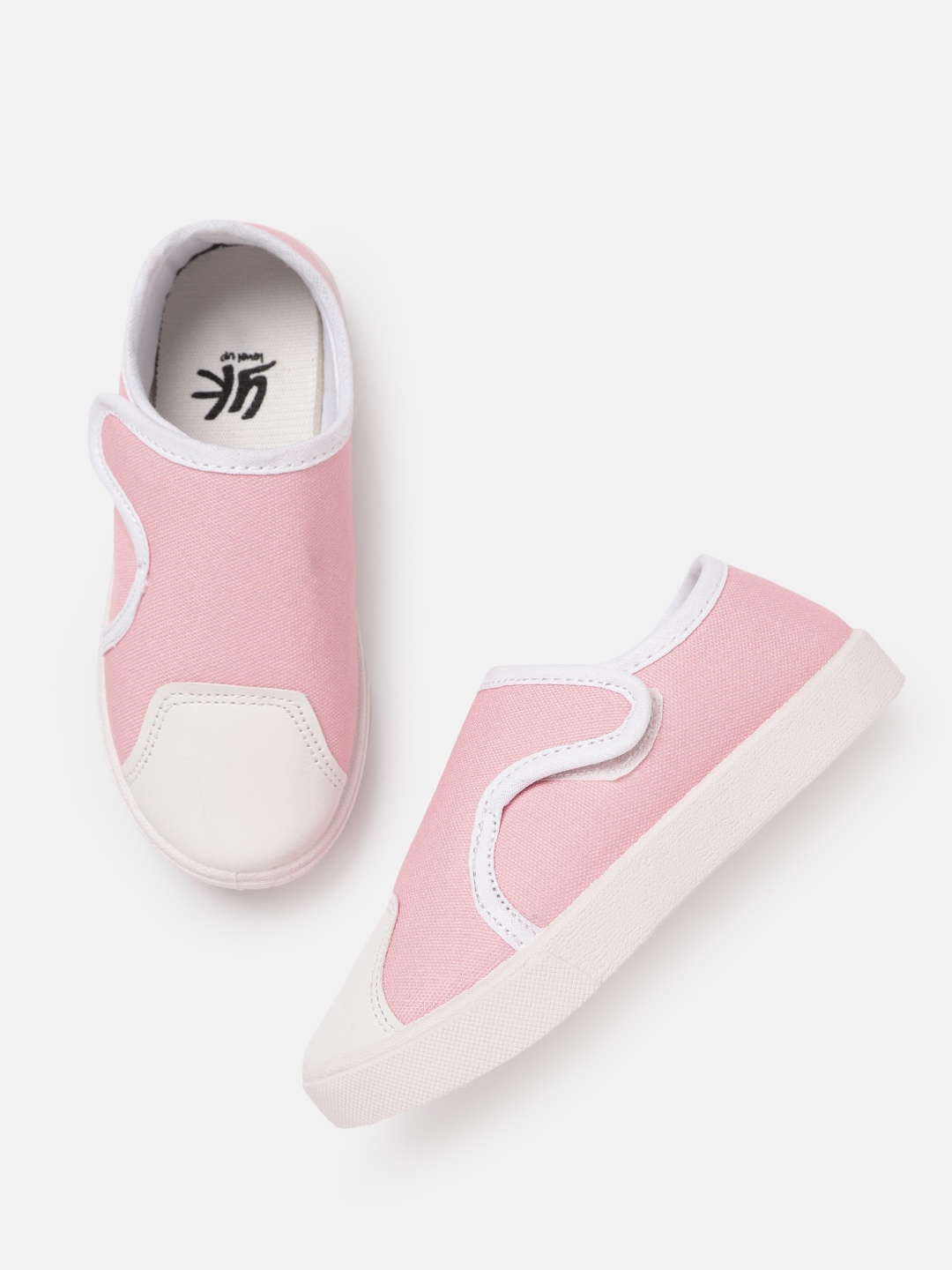 

YK Girls Pink & White Solid Sneakers