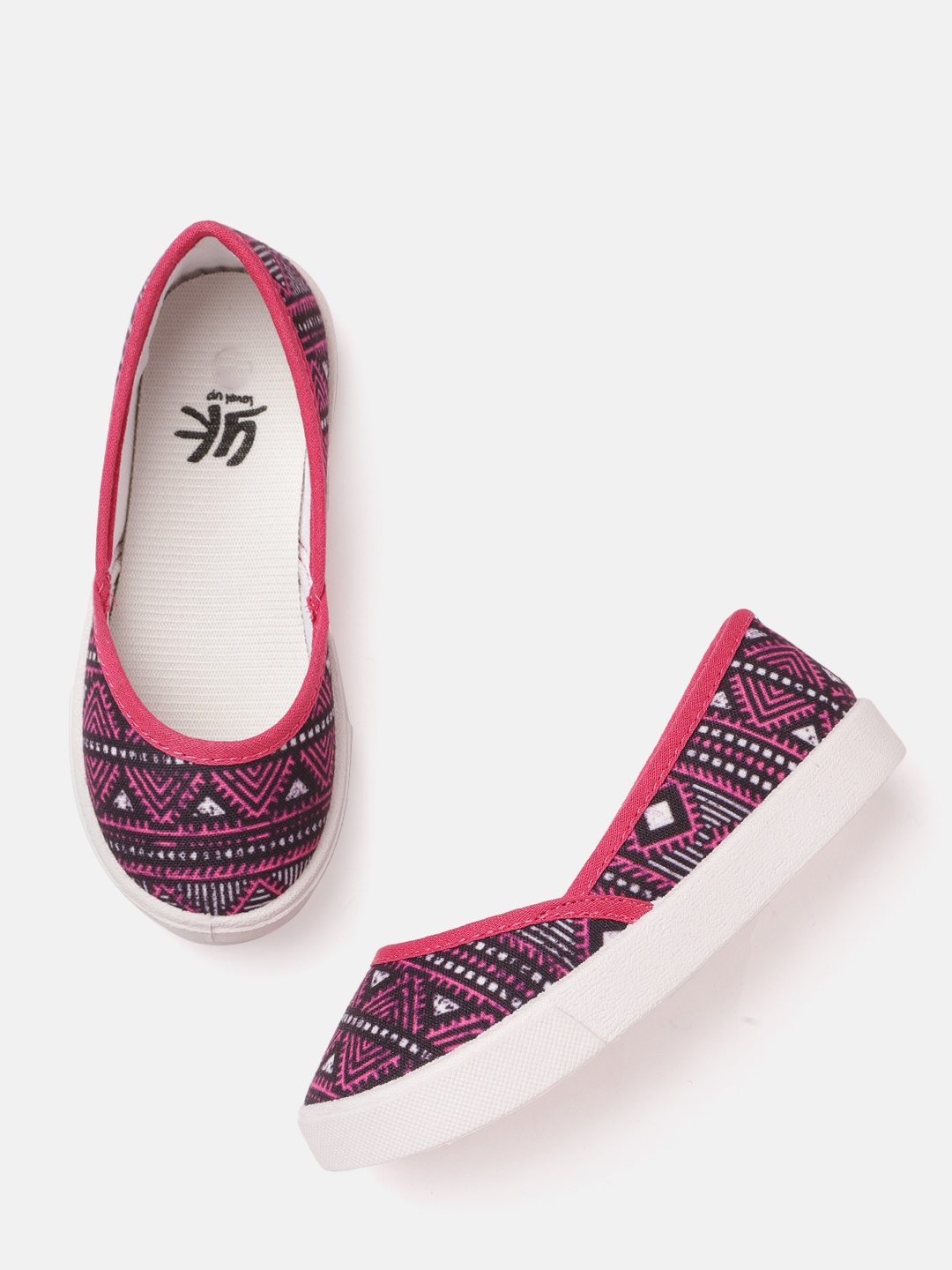 

YK Girls Black & Pink Printed Ballerinas