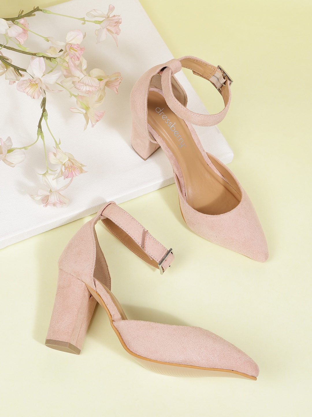 

DressBerry Pink Solid Pumps