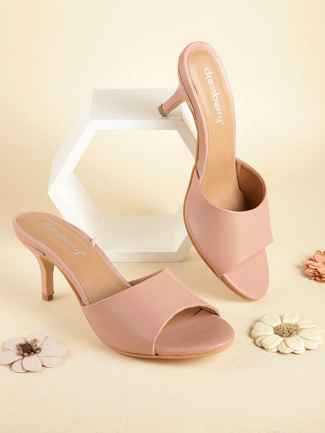 

DressBerry Peach-Coloured Solid Slim Heels