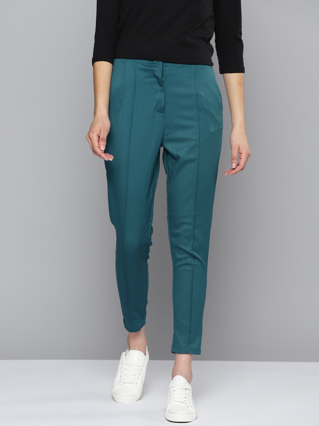 

Mast & Harbour Women Pleated Trousers, Teal