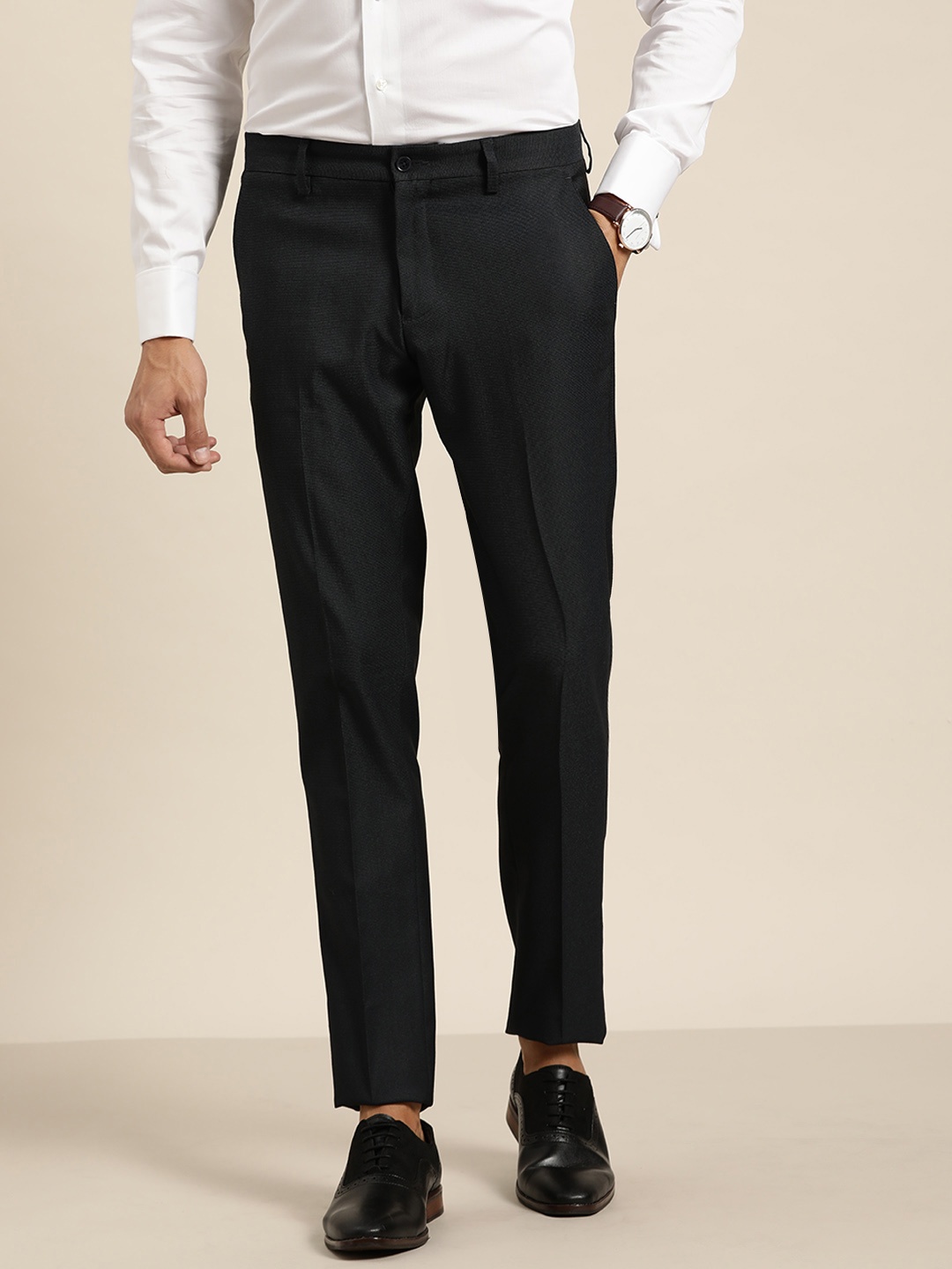 

INVICTUS Men Navy Blue Slim Fit Formal Trousers