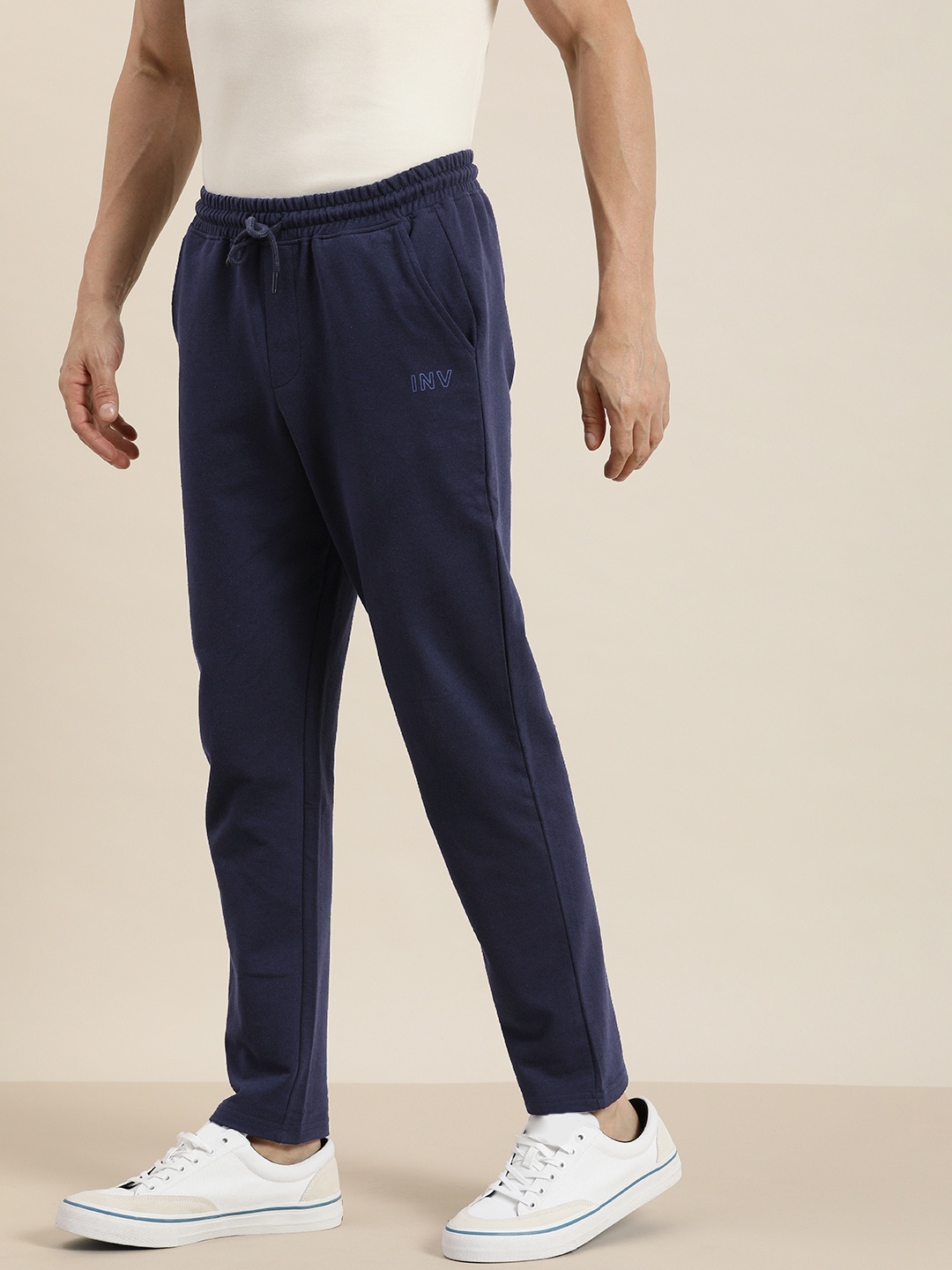 

Invictus Indoor Men Navy Blue Solid Regular Fit Mid-Rise Track Pants