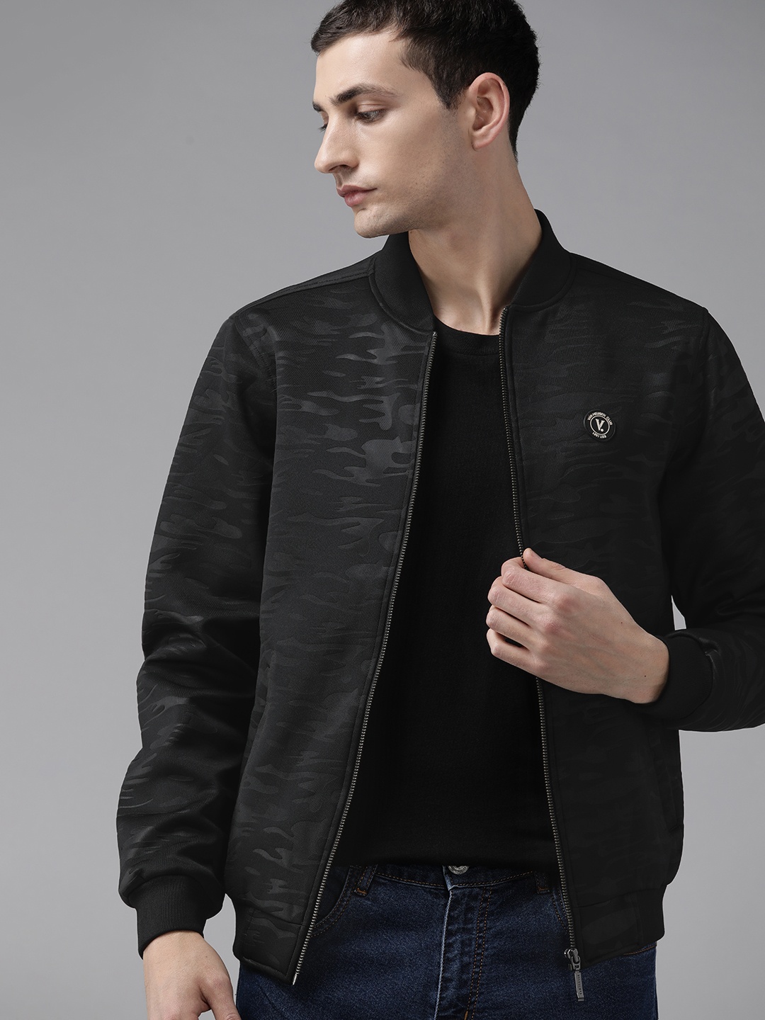 

V Dot Men Camouflage Bomber Jacket, Black